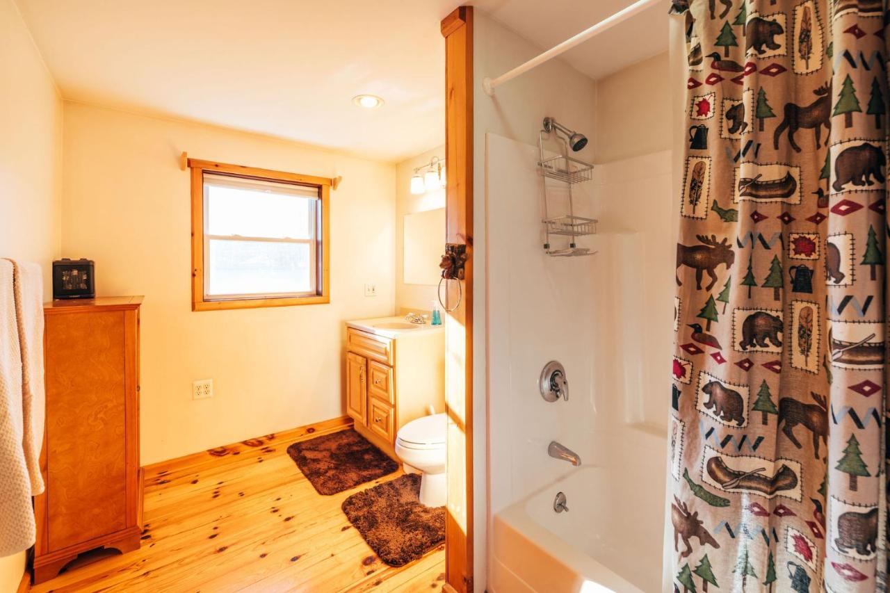 Ski Chalet W-Hot Tub, Only 3 Min To Sunday River Ski Lifts! Bethel Extérieur photo